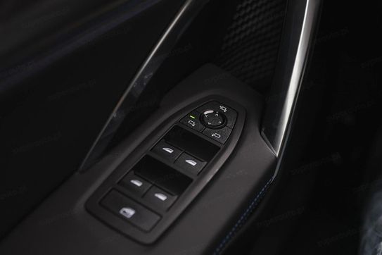 BMW iX1 eDrive20 M Sport