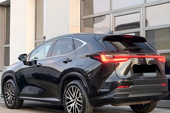 Lexus NX 450h+ Prestige 2.5 Plug-in Hybrid