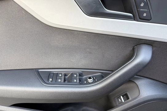 Audi A4 Avant 35 TFSI Advanced