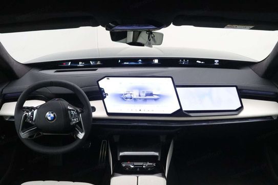 BMW Seria 7 740 xDrive M Sport