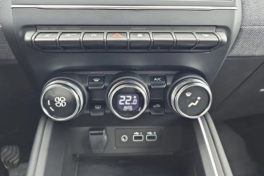 Renault Clio 1.0 TCe Techno