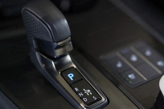 Lexus UX 300h F Sport