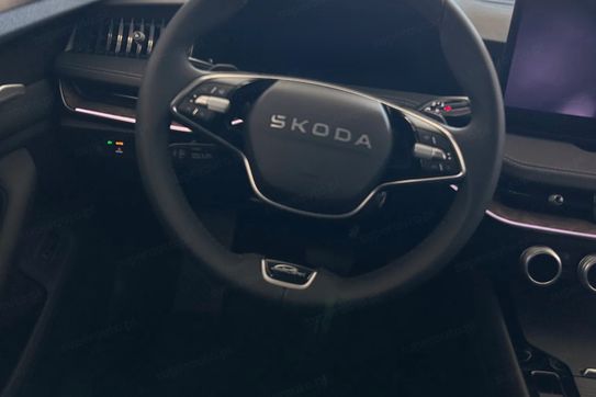 Skoda Superb L&K 2.0 TSI DSG 4x4