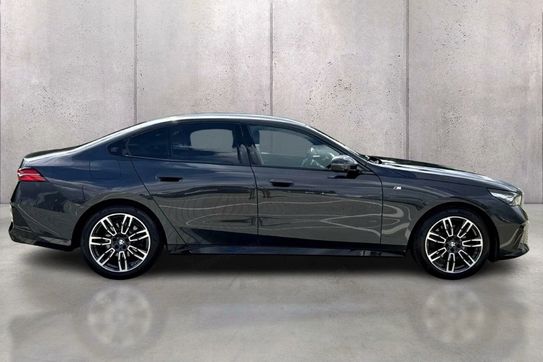 BMW Seria 5 520d xDrive M Sport