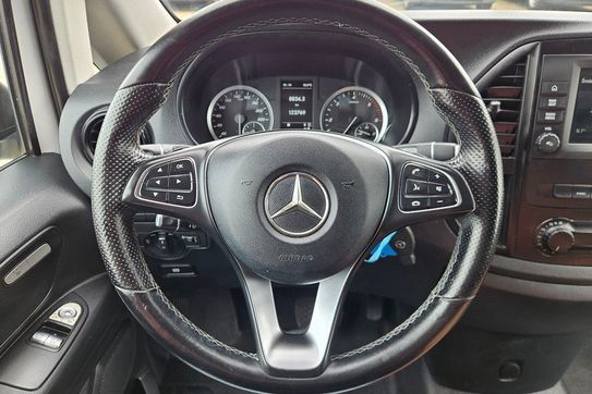 Mercedes Vito L2H1 AT8
