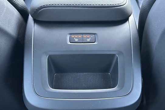 Volvo XC60 B4 B Plus Dark