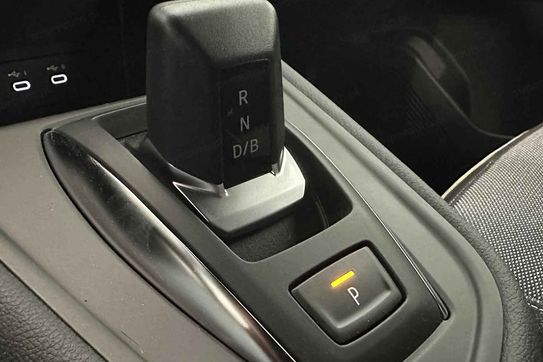 Renault Captur Techno 1.8 E-TECH Full Hybrid