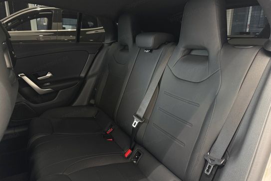 Mercedes CLA Shooting Brake 180 Progressive