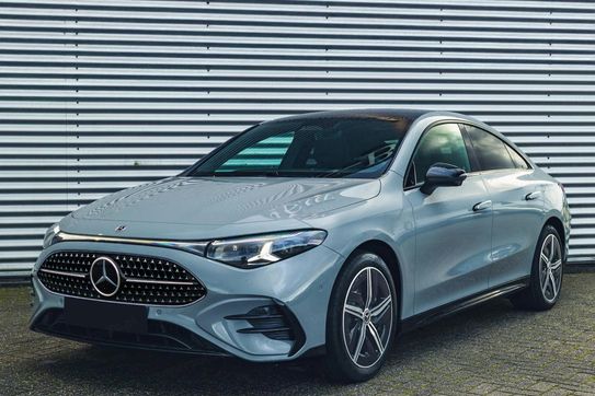 Mercedes CLA 200 AMG Line