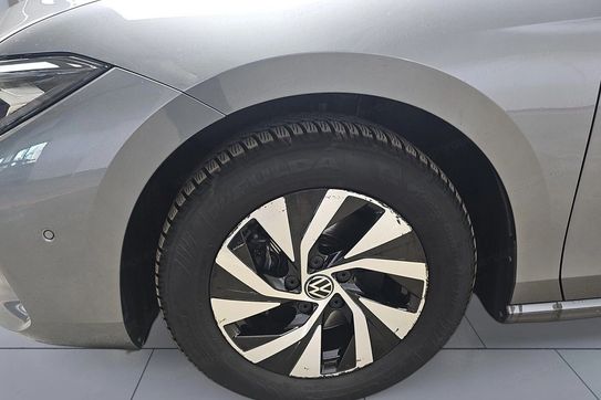 Volkswagen Passat TSI ACT mHEV Business DSG