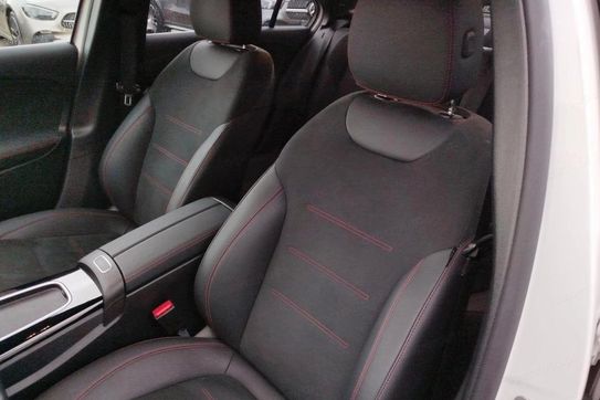 Mercedes Klasa A 200 AMG Line