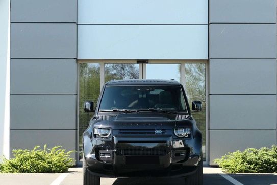 Land Rover Defender 110 D300 X-Dynamic HSE