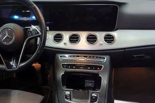 Mercedes Klasa E 220 d Avantgarde