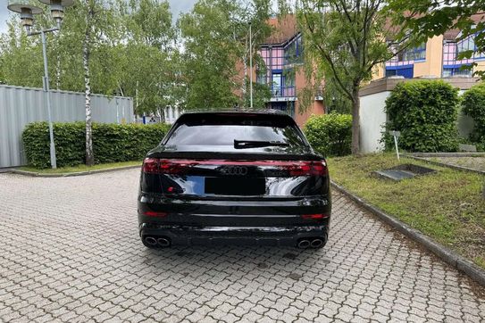 Audi Q8 SQ8 TFSI quattro