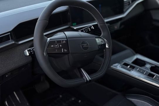 Opel Grandland X Edition eDTC6 1.2 Turbo mHEV