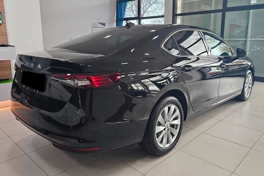 Skoda Superb Selection 1.5 TSI mHEV DSG