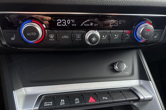 Audi Q3 35 TFSI mHEV S tronic