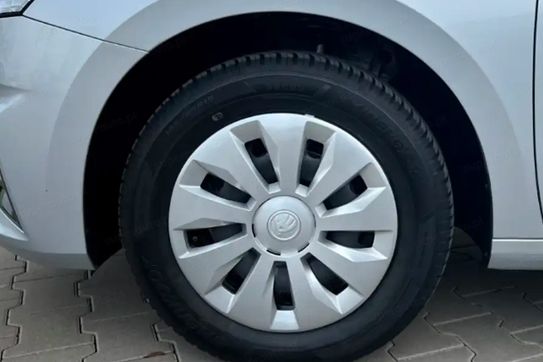 Skoda Fabia Essence 1.0 MPI