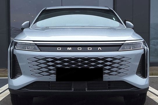 Omoda 9 1.5 Super Hybrid Exclusive AWD