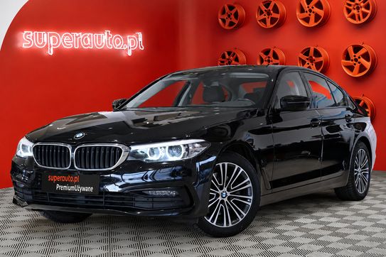 BMW Seria 5 520i Sport Line
