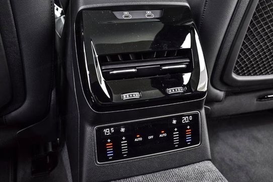 Audi A6 e-Hybrid quattro Avant