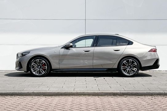 BMW Seria 5 520i M Sport