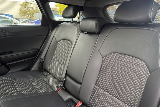 Kia Ceed Business Line Plus 1.5 T-GDI  DCT