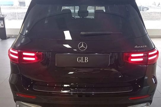 Mercedes GLB 200 AMG Line