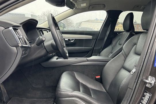 Volvo V90 B4 D Momentum Pro