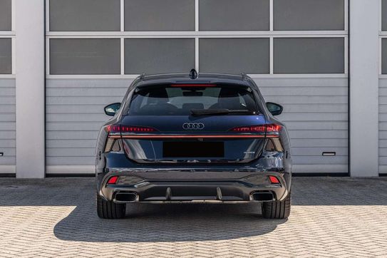 Audi A6 e-Hybrid quattro S line Avant