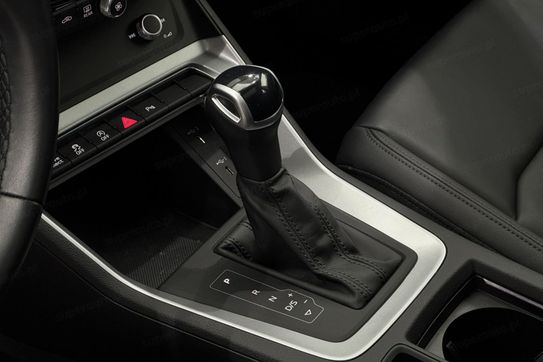 Audi Q3 35 TFSI mHEV S-Line S tronic