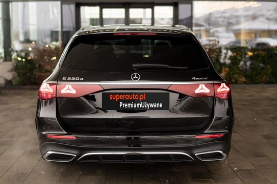 Mercedes Klasa E Kombi 220 d 4MATIC AMG Line
