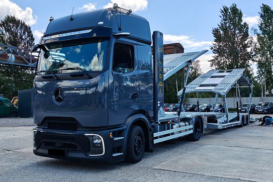 Mercedes Actros L 4x2 ProCabin-Giga Autotransporter LUGGI
