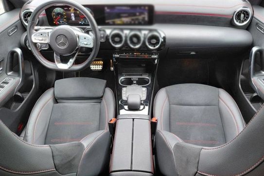 Mercedes CLA 200 d 4-Matic 8G-DCT