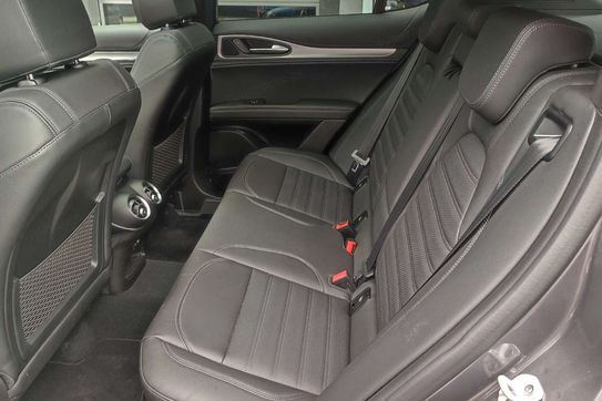 Alfa Romeo Stelvio Turbo Veloce Q4