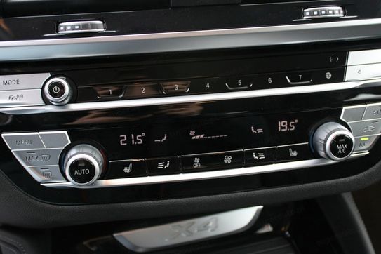 BMW X4 xDrive20d xLine sport-aut