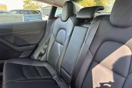 Tesla Model 3 Standard Range Plus