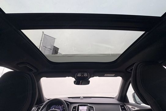 Volvo XC90 T8 AWD Plug-In Hybrid Ultra Dark 7os