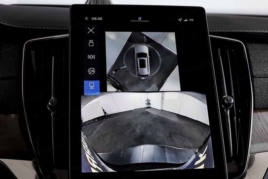 Volvo XC90 T8 AWD Plug-In Hybrid Ultra Bright 7os