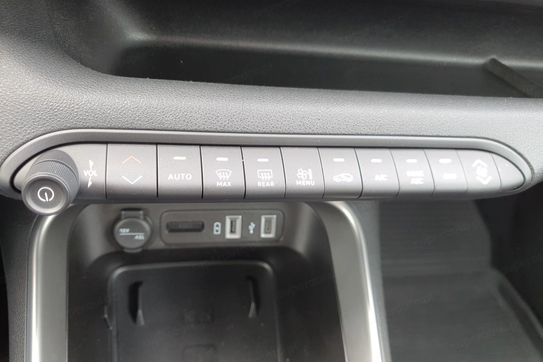 Jeep Avenger 1.2 GSE T3 Summit FWD