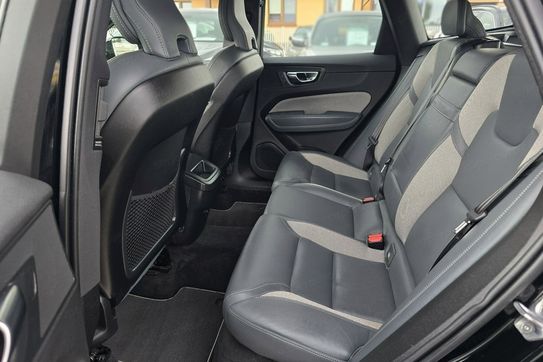 Volvo XC60 B5 B AWD R-Design aut