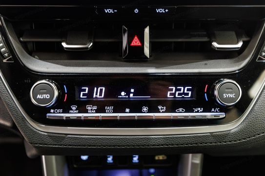 Toyota Corolla Cross 2.0 Hybrid Executive