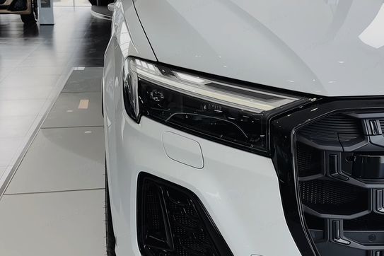 Audi Q7 50 TDI quattro S Line