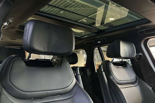 Land Rover Range Rover 4.4 V8 P615 SV