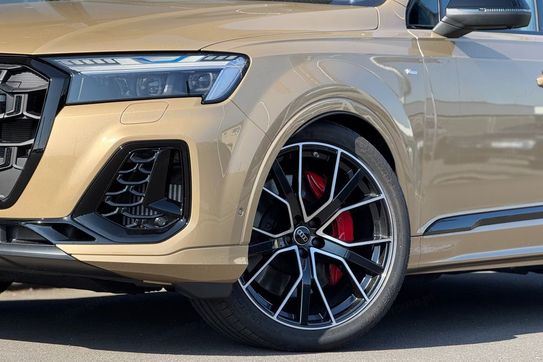 Audi Q7 60 TFSI e quattro S Line