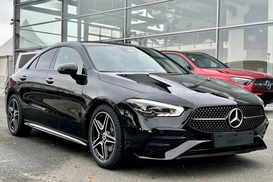 Mercedes CLA 200 AMG Line
