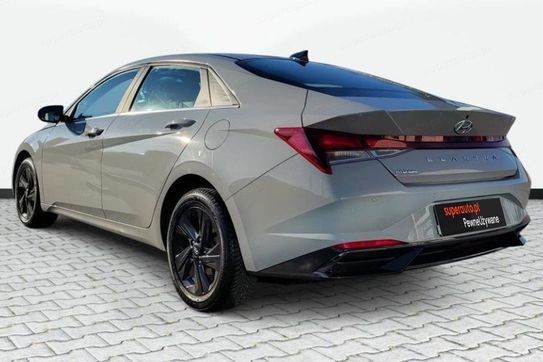 Hyundai Elantra 1.6 Smart