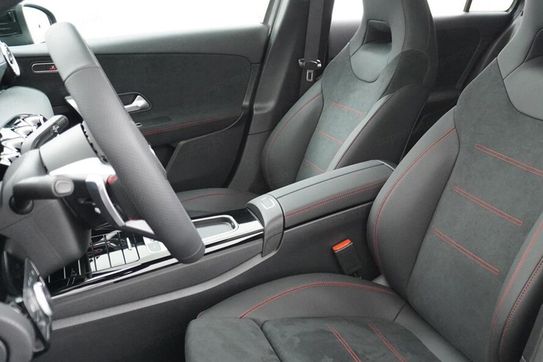 Mercedes Klasa A 220 4-Matic AMG Line