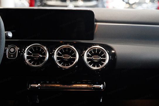 Mercedes Klasa A 35 AMG 4-Matic