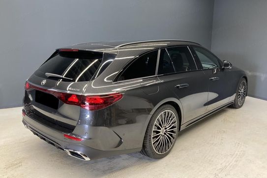 Mercedes Klasa E 220 d 4-Matic AMG